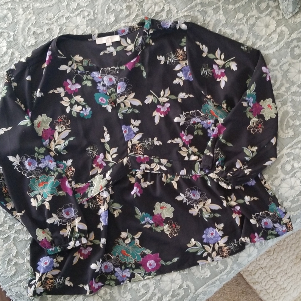 LOFT Navy Floral Blouse